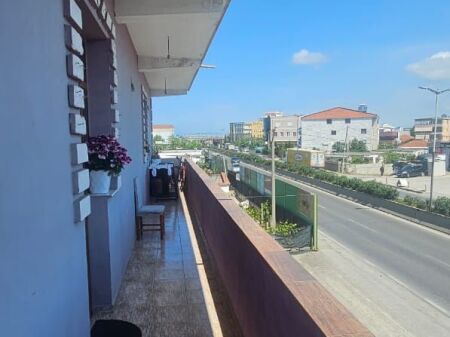 SHITET GODINE 3 KATESHE +BODRRUM SHKOZET RRUGE KRYESORE