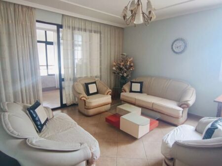 Qera | Apartament 2 + 1 | Kinostudio | 450 €/muaj