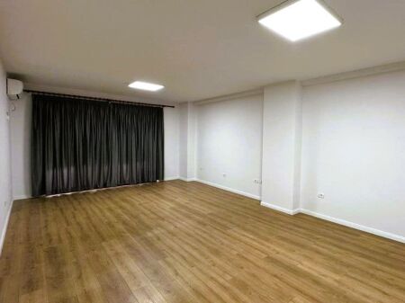 JEPET ME QIRA ZYRE TEK RR. MUHAMET GJOLLESHA !