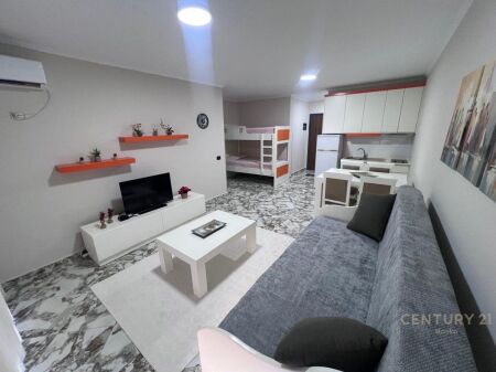 Shitet apartament 1+1 në Shëngjin – shumë pranë detit