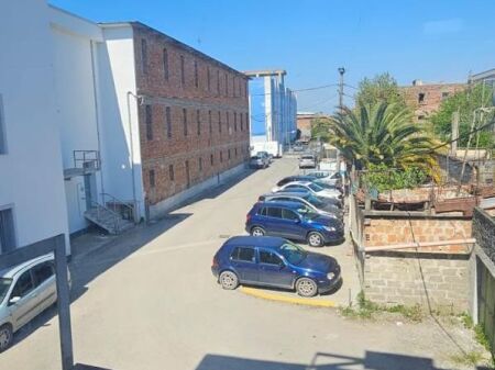 Jepet me Qera Godina 3 kateshe Shkozet Durres