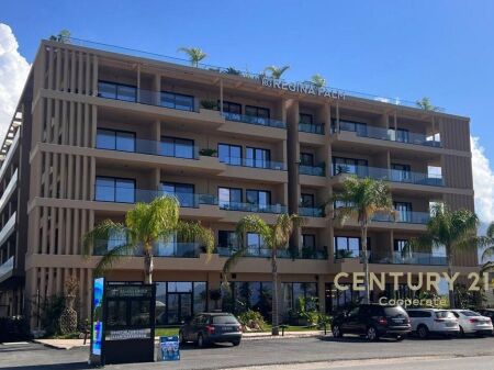 SHESIM APARTAMENT 2+1 NE RADHIME ME PAMJE NGA DETI-REGINA PALM RESORT 3.