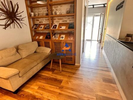 JEPET ME QERA BIZNES 100M2 "DON BOSKO, AFER FISH TIME" 1500 EURO