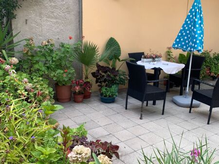 Shitet vile 2 kateshe bashk me 2 dydane prane Gjykates Durres