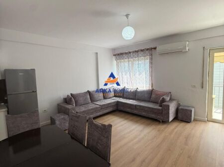 VENDESI APPARTAMENTO 1+1+BALCONE " VICINO A REPORT TV, EX PARCO " 165.000 EURO