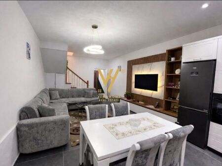 JEPET SHTEPI PRIVATE 2+1+2 ME QERA NE SAUK I RI 45.000 LEKE