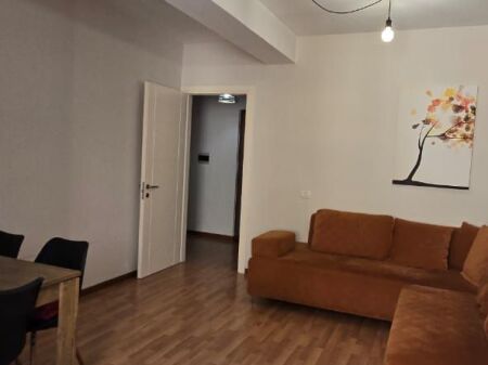 APARTAMENT 1+1, TE MINE PEZA