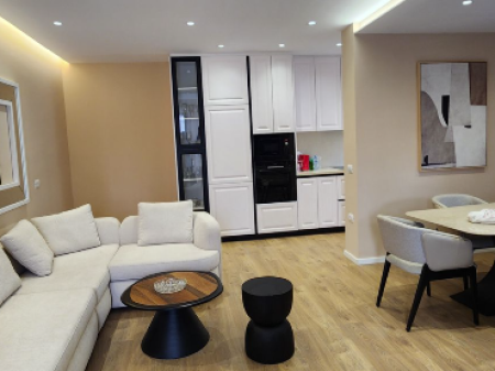 🏡 SHITET APARTAMENT 2+1+2 – RRUGA E DURRËSIT
