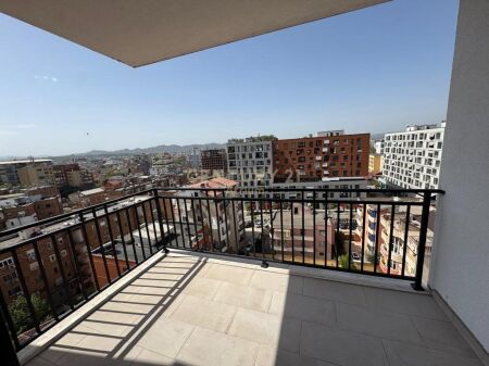 🏙️ APARTAMENT NE SHITJE ME PAMJE FANTASTIKE TE TIRANES 2+1+2 TUALETE+ 2 BALLKONE NE KOMPLEKSIN MIRABELLA NE LAGJEN 'VARRI BAMI'