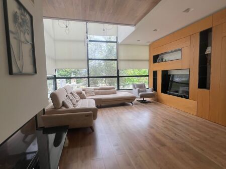 ✨ Luxury Villa for Sale near Natyra e Qetë Restaurant – Privacy & Elegance