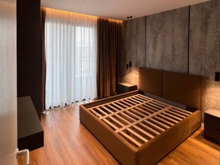 🏡 Shitet Apartament 1+1 + Parkim – Rruga Jordan Misja ✨