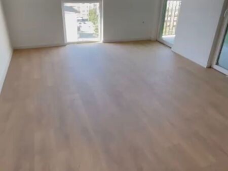 Shesim apart 2+1+2 te Tirana Entry te Casa Italia