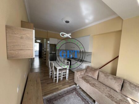 Jepet me qira Apartament 2+1, Stacioni i Trenit, Durrës  Stacioni i Trenit