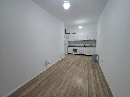 Te Kompleksi Mangalem 21 , Jap me qera apartament 2+1