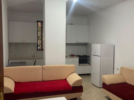 Affitto | Apartament 1 + 1 | 5 Maji | 320 €/mese