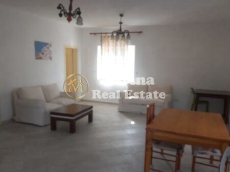 Rent, Hyrje Private 3+1, Tregu Elektrik, 500 Euro/Muaj