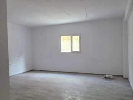 Shitet 1+1 ne Fresk / 65,000 euro