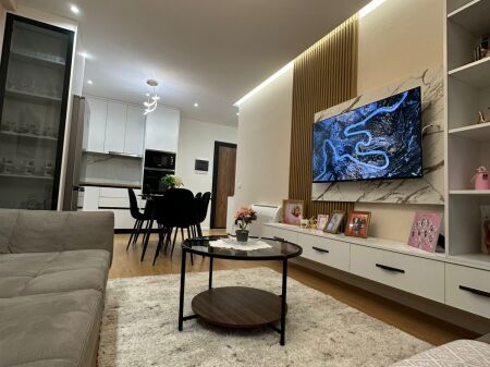 2+1 me qera tek univers city