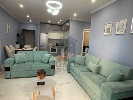 Apartament 1+1+ post parkimi me qira – Zona e Plazhit, Rrota e Kuqe