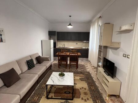 Casa privata 1+1 in affitto a 5 Maji