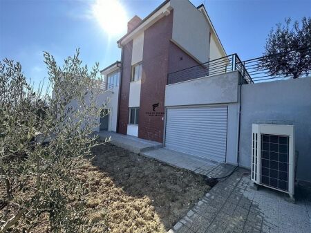 SHITET VILE PRIVATE 425 M2 LUNDER 680.000 EURO FH-24844