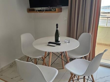 Vlore, Near Marina Bay | Cold Water Long-term rental, 1+1 with sea view.