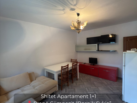 Shitet Apartament 1+1