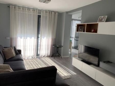 APARTAMENT 2+1 ME QIRA ISH PARKU
