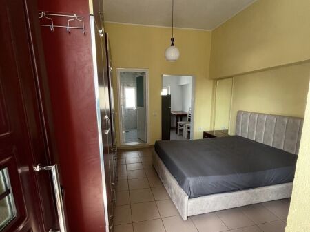 GARSIONERE 28000 LEKE.PRANE EKONOMIKUT