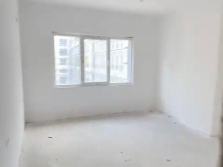 Apartament ne shitje 1+1 Univers City