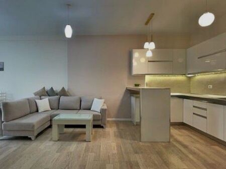 Qera, Apartament 2+1, Kodra e Diellit, Tiranë 650 €