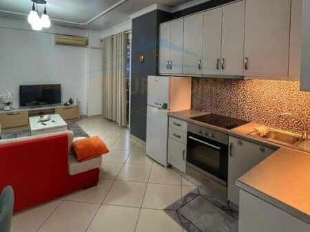 Qera, Apartament 2+1+2, Selitë