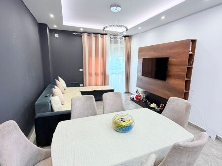 SHITET APARTAMENT 2+1 SPITALLE,DURRES