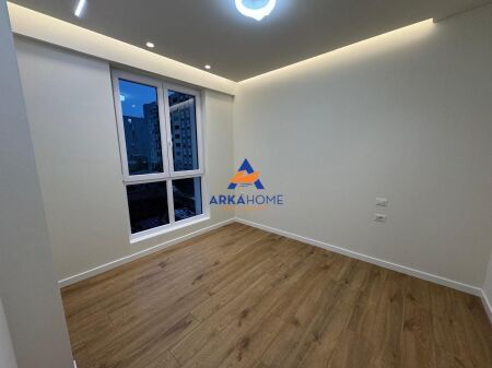 JEPET ME QERA AMBIENT BIZNESI 1+1 "RRUGA ROBERT SHVARC,PRANE KESH " 1000 EURO