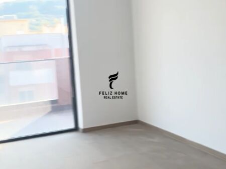 UFFICIO IN AFFITTO 75 M2 COMUNE DI PARIGI 75.000 LEKE FH-69915