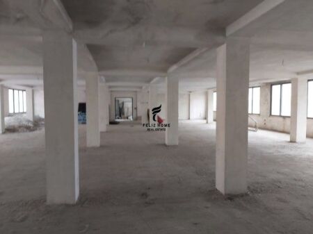 AMBIENT BIZNESI ME QERA 450 M2 SELITE 150.000 LEKE FH-69977