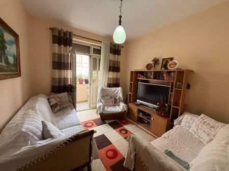 Apartament 2+1 per shitje te Rruga e Kavajes