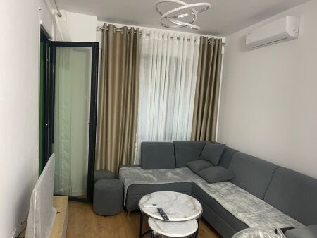 Affitto | Apartament 1 + 1 | Rruga 5 Maji | 450 €/mese