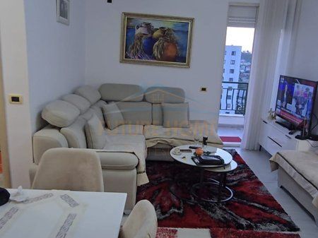Shitet,Apartament 1+1,Yzberisht