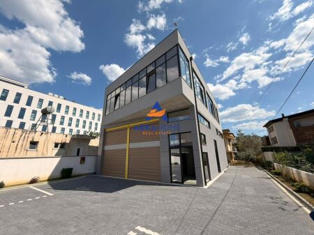 JEPET ME QERA GODINE BIZNESI/ZYRA 360M2 "PRANE UNIVERSITETIT ALDENT,TEG" 5000 EURO (I DISKUTUESHEM)
