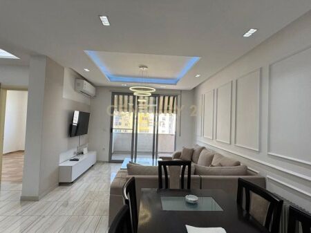 SHITET APARTAMENT 2+1+2 BALLKONE TE ISH-URT, DURRES !