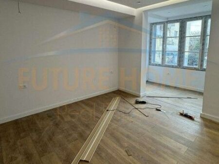 Affitto, Locale Commerciale, Scuola di Balletto.