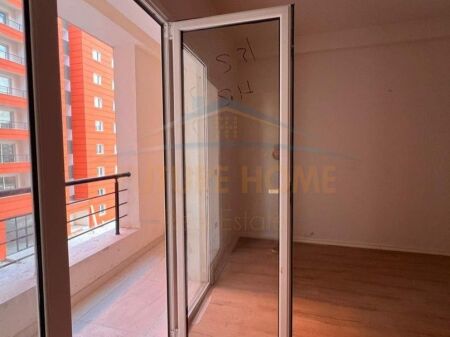 Shitet, Apartament 1+1, Yzberisht