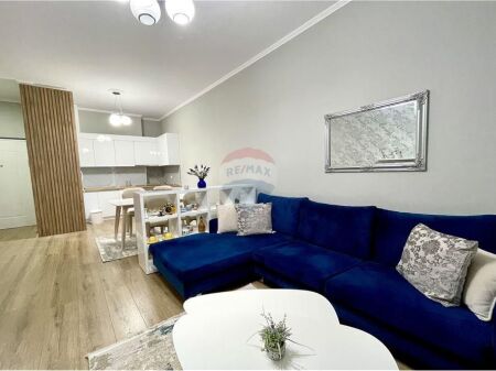 Apartament 1+1+parkim per qira tek Kompleksi Delijorgji