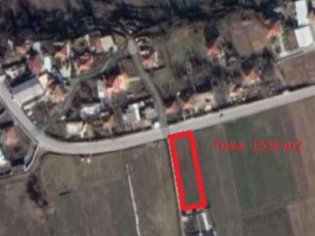 Shitet Toke ne Fortuz, Tirane 1558m2, ne buze te rruges