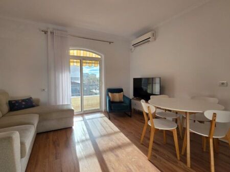Qera, Apartament 1+1, Rruga Siri Kodra, Tirane.