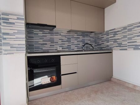 Apartament 2+1 me Qera – Zona e Stadiumit