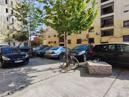 Apartament 2+1 me Qera – Zona e Stadiumit