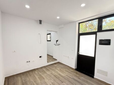 WAREHOUSE FOR RENT 60 M2 ALI DEMI 100,000 LEKE FH-70226