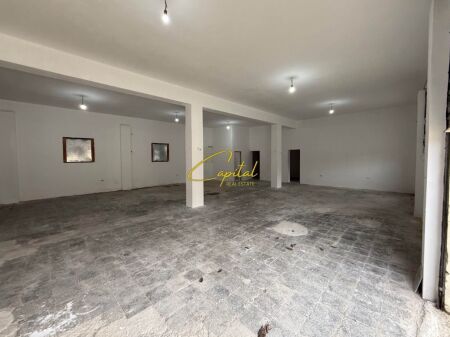 WAREHOUSE FOR RENT 305 M2 TUFINE 1,600 EURO